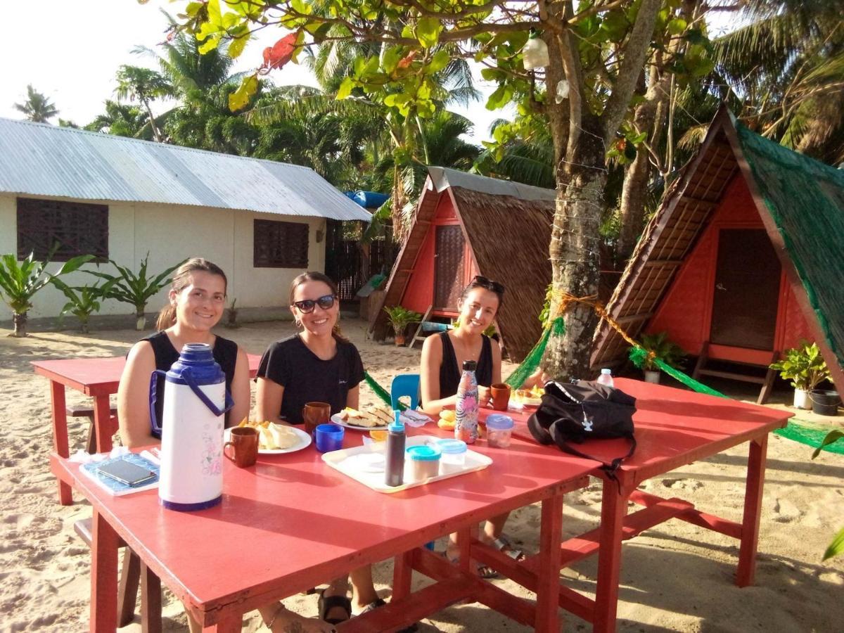 Shalom Camp Hotel El Nido Buitenkant foto