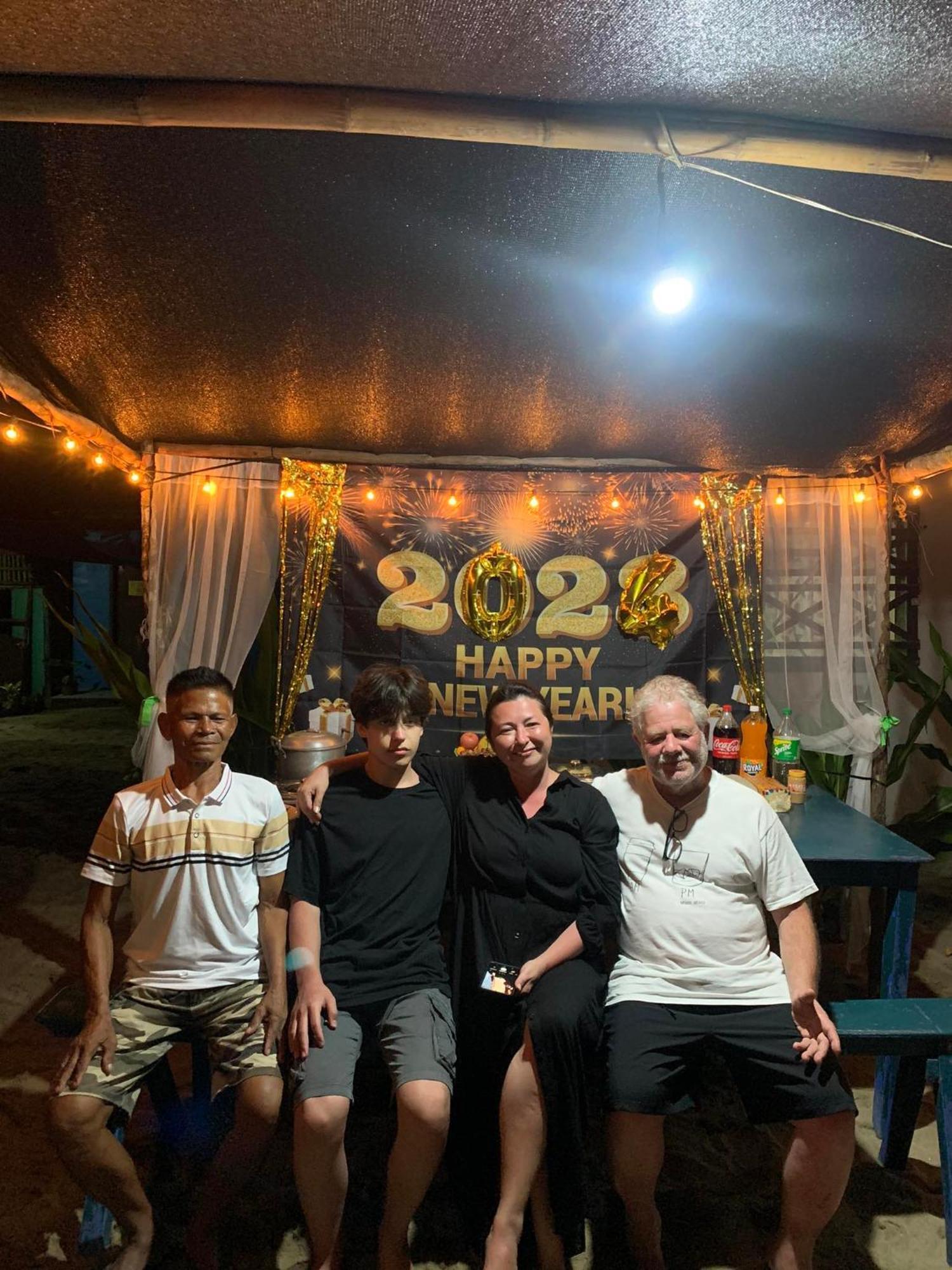 Shalom Camp Hotel El Nido Buitenkant foto
