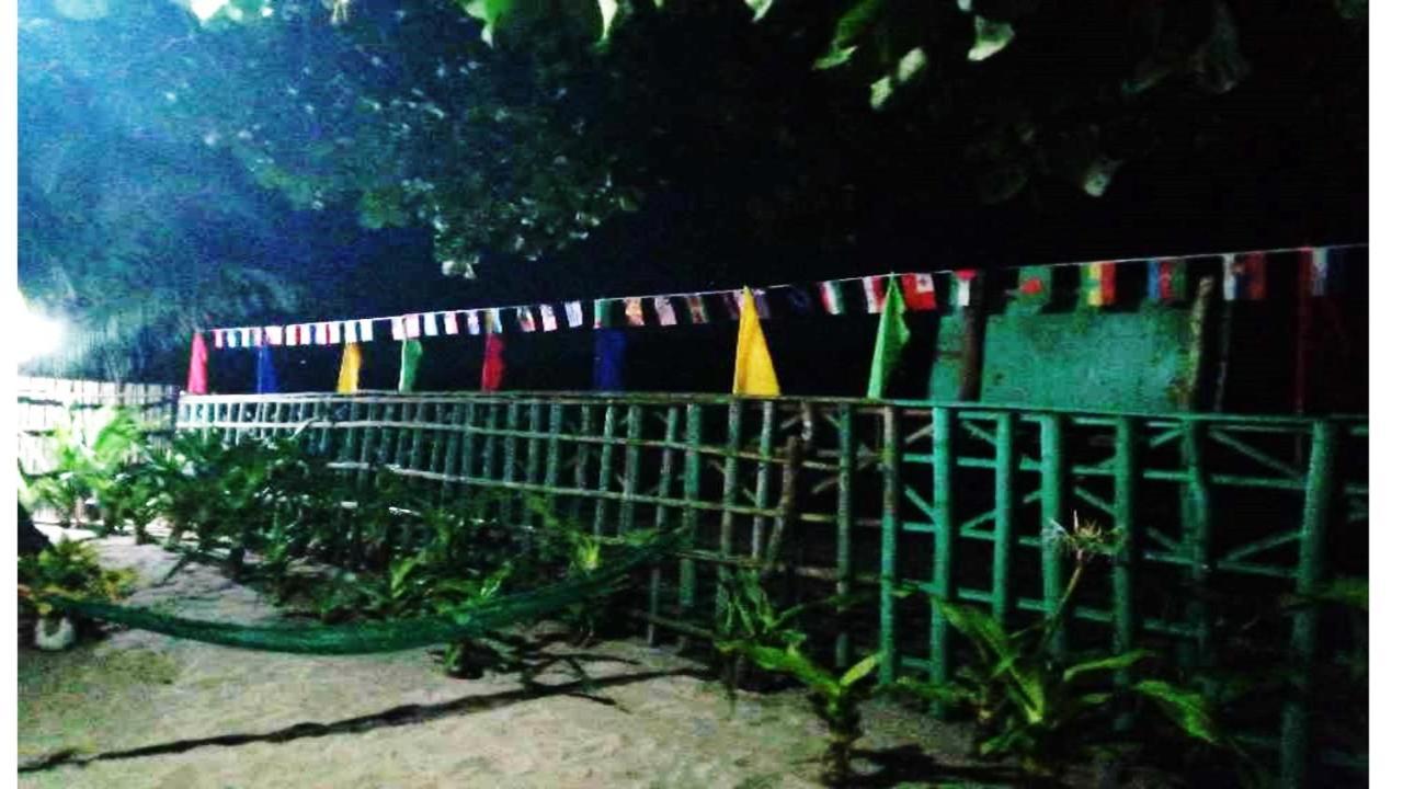 Shalom Camp Hotel El Nido Buitenkant foto